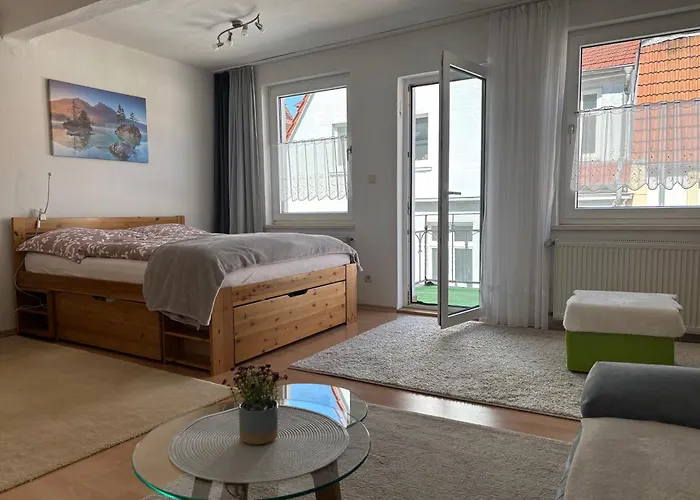 Zentral Gelegenes Apartment Am Fusse Der Wartburg
