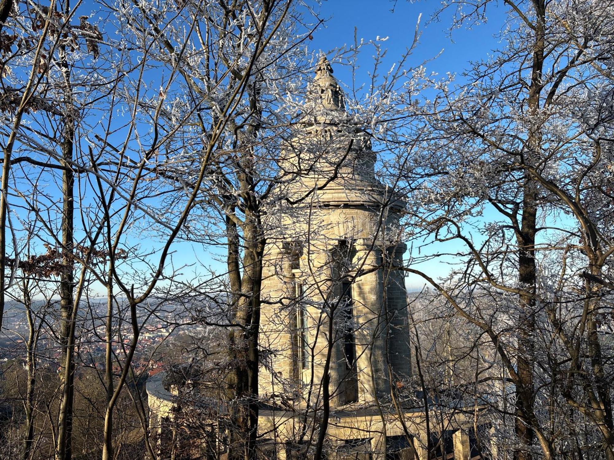 Zentral Gelegenes Am Fusse Der Wartburg *